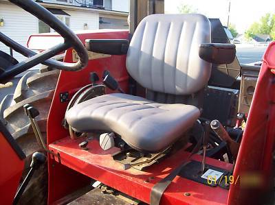2000 massey ferguson 271 diesel tractor w/ loader only
