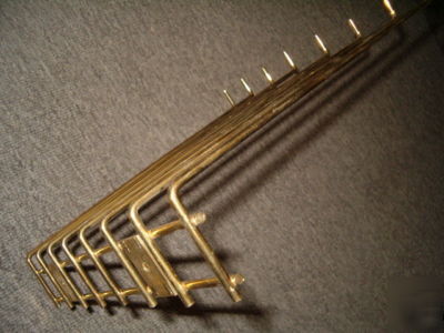 H.d.brass wire shelves+hooks-12X12 retail-e-z hang,nice