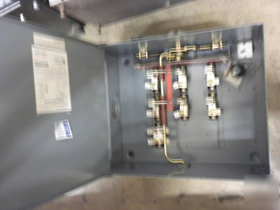 Square d safety switch, double throw, not fusible