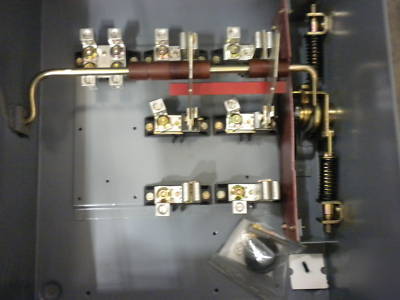Square d safety switch, double throw, not fusible