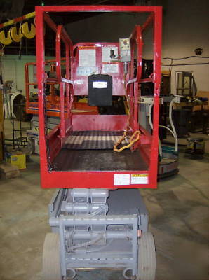 Mec scissor lift #3106 platform ht 19', work ht 25 ft