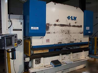 Lvd 10' x 240 ton 8 axis cnc hyd press brake