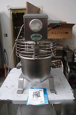 Univex 12 qt counter-top mixer 