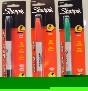 3 sanford sharpie twin tip permanent markers 