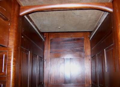 Pedestal pedistle pedestle desk