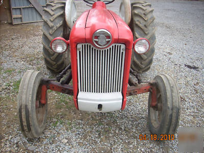 1959 ford model 671 tractor 