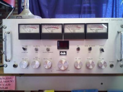 Dak mark ix (9) 40 channel am cb base radio with d-104 