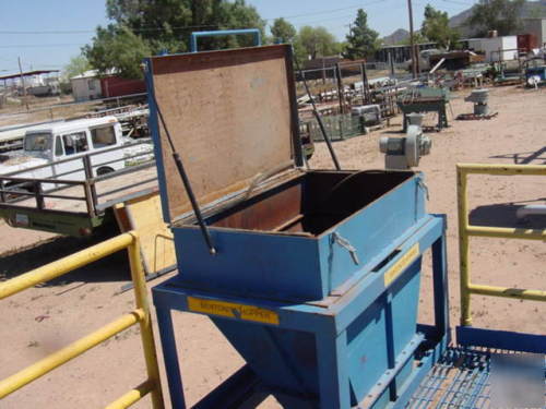 Dual bag, dump station system