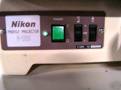 Nikon v-12B 50X lens optical comparator digital x&y 