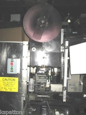 Pdc 75ER sleeve labeler / neck bander w/ heat tunnel