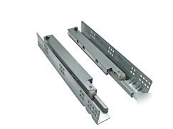 Impulse undermount full extension soft motion slide
