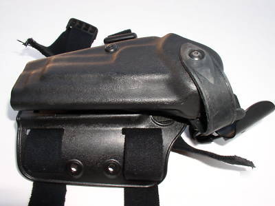 Safariland holster 6005-73 ber leg holster - right hand