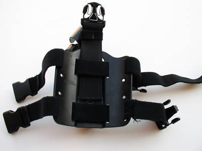 Safariland holster 6005-73 ber leg holster - right hand