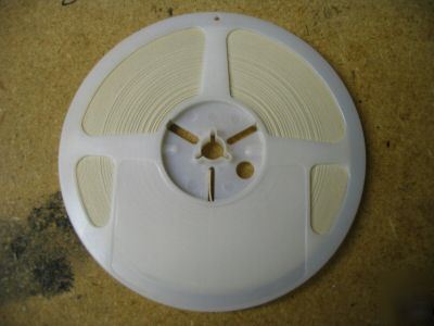 4000 pcs B37931K5182K60 ceramic capcitor 1.8NF X7R 50V