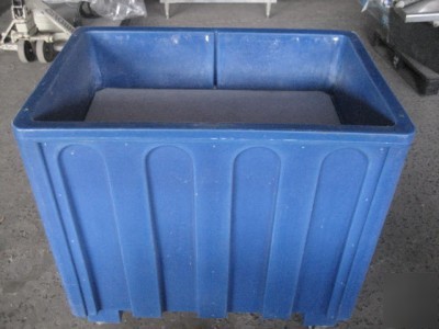 Irp mobile beverage/soda/beer merchandising ice bin