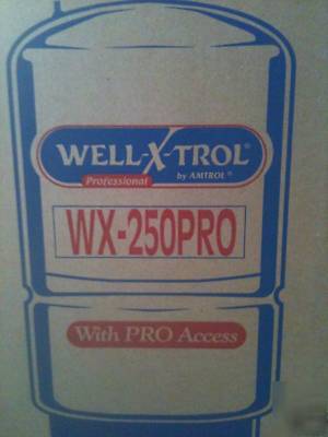 New well x trol water well tank model #WX250P 44 gal { }