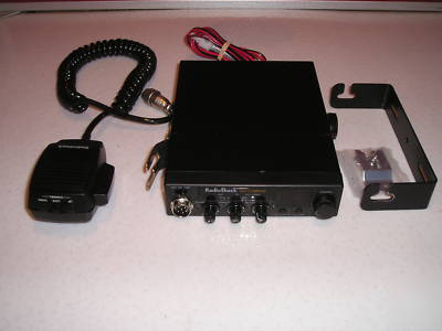 Radioshack trc-520 dual watch mobile cb radio 21-1710