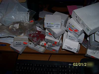 Allen bradley huge lot 1492 center jumpers end barrier