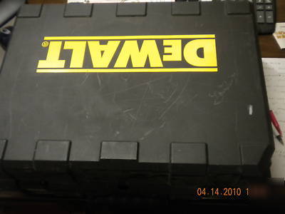 Dewalt DC618 18V xrp cordless finish nailer 16GA 2 batt