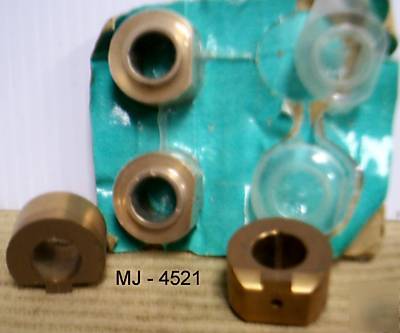 Lot of 4 bronze bushings 