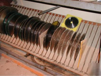 Oliver model B879-12 vertical circular plate saw 