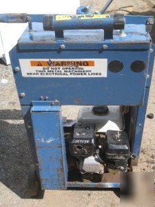 Rgc PRO400 laddervator platform hoist 44FT runs perfect