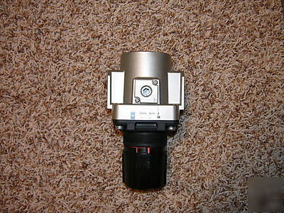 Smc AR60 series regulator 1