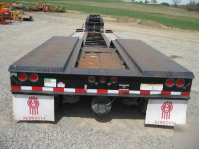 2005 eager beaver 50GSL-3 detachable lowboy trailer