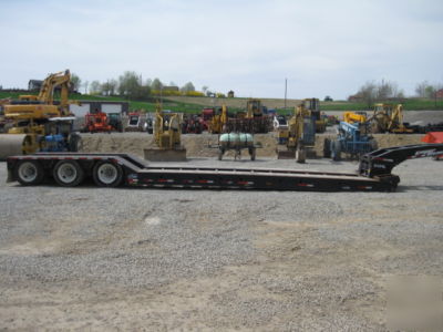 2005 eager beaver 50GSL-3 detachable lowboy trailer