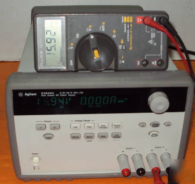 Agilent hp E3646A dual output dc power supply 