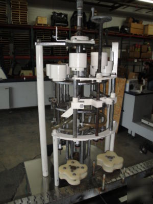 Horix 8 valve rotary pressure filler filling machine