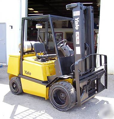 Yale GLP065 - 6500 lb. pneumatic used forklift