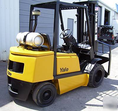 Yale GLP065 - 6500 lb. pneumatic used forklift