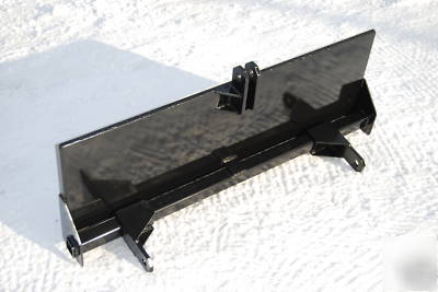 Skid steer 3 point hitch attachment