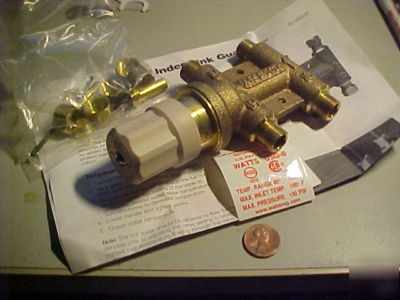 Watts mixing valve / under sink with locking cap