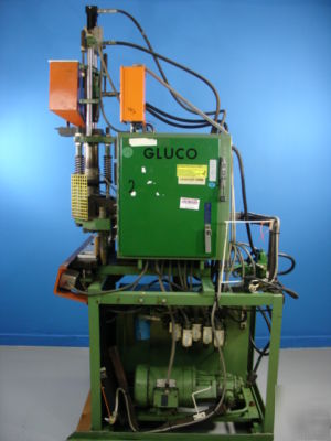 Used gluco vertical plastic injection molding vs 6/10/2