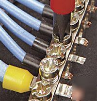 Wiha 2 pc. xeno terminal block screwdriver set 30700