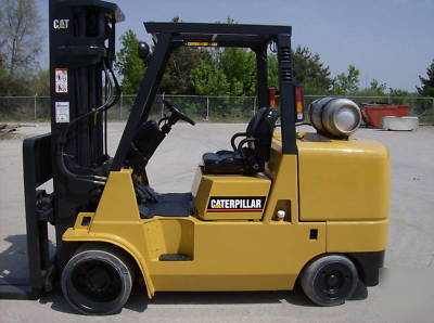 Cat forklift #3138 lpg fuel cushion tire 12000 lb capa