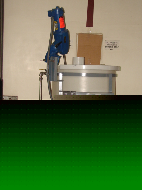 Eastern mixer ra-head w/ 105.7 gal. ink jet mix tank
