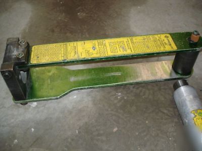 Greenlee flip top tubing bender model # 882 complete 