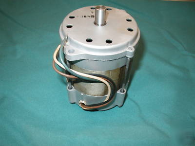 Riello burner motor 40 series 3005843 fits F3 - F10