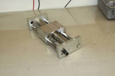 Smc rodless pneumatic cylinder air slider NCY2S40H