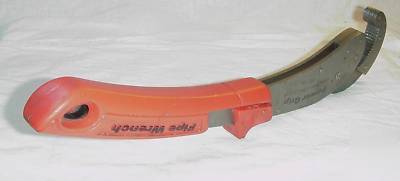 Vintage olympia tools power grip pipe wrench no. 01 156