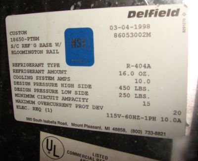 Delfield refrigerated sandwich/pizza prep table, 50
