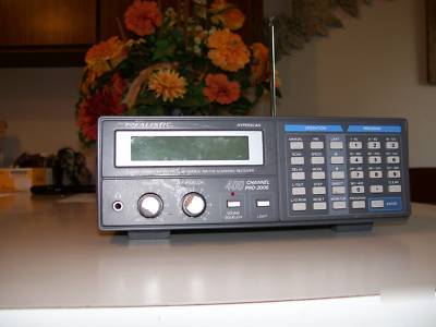 Excellent radio shack model pro-2006 scanner/receiver