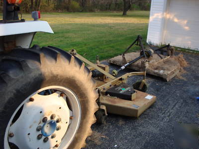 Ford 2120 4WD diesel tractor with loader low hours