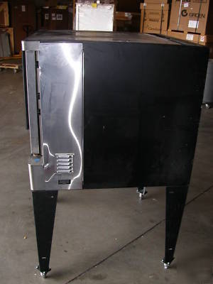 Blodgett full-size dual flow gas convetion oven dfg-100