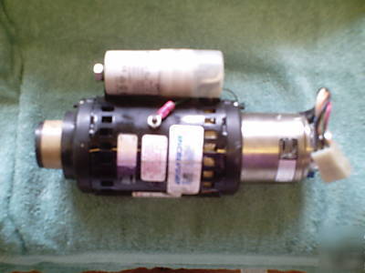 Domino 30038 ink pump with motor and head