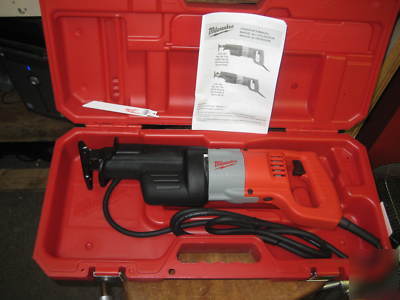 New milwaukee 6509-22 reciprocating sawzall 11 amp saw 