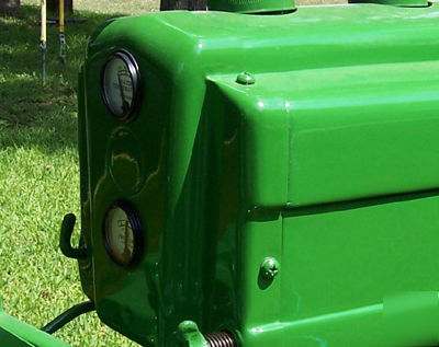 Sheet metal bolt set -- john deere h